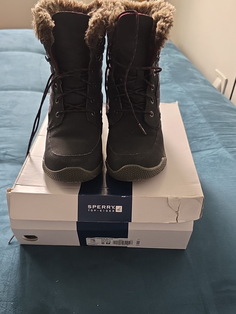 Sperry Black Lace-Up Faux Fur Trim Winter Boots